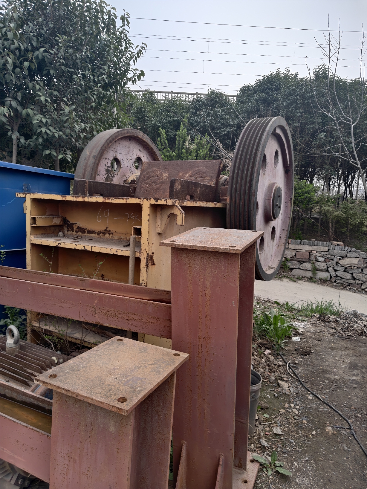 69鄂破，电机75kw