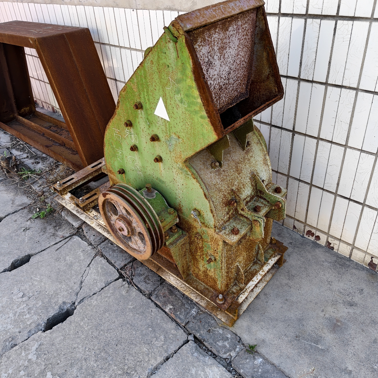 350×550锤破