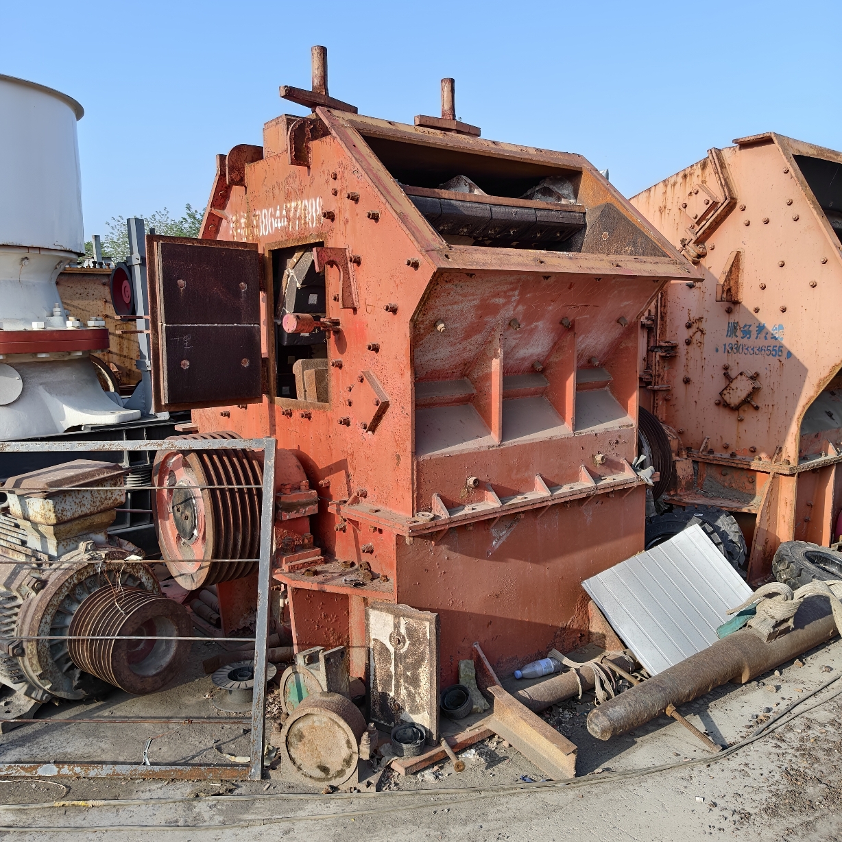 1212液压开箱制砂机