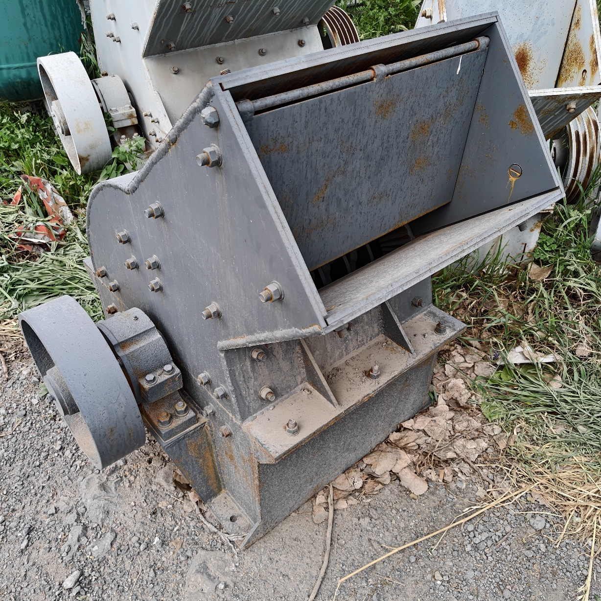 600×600锤破